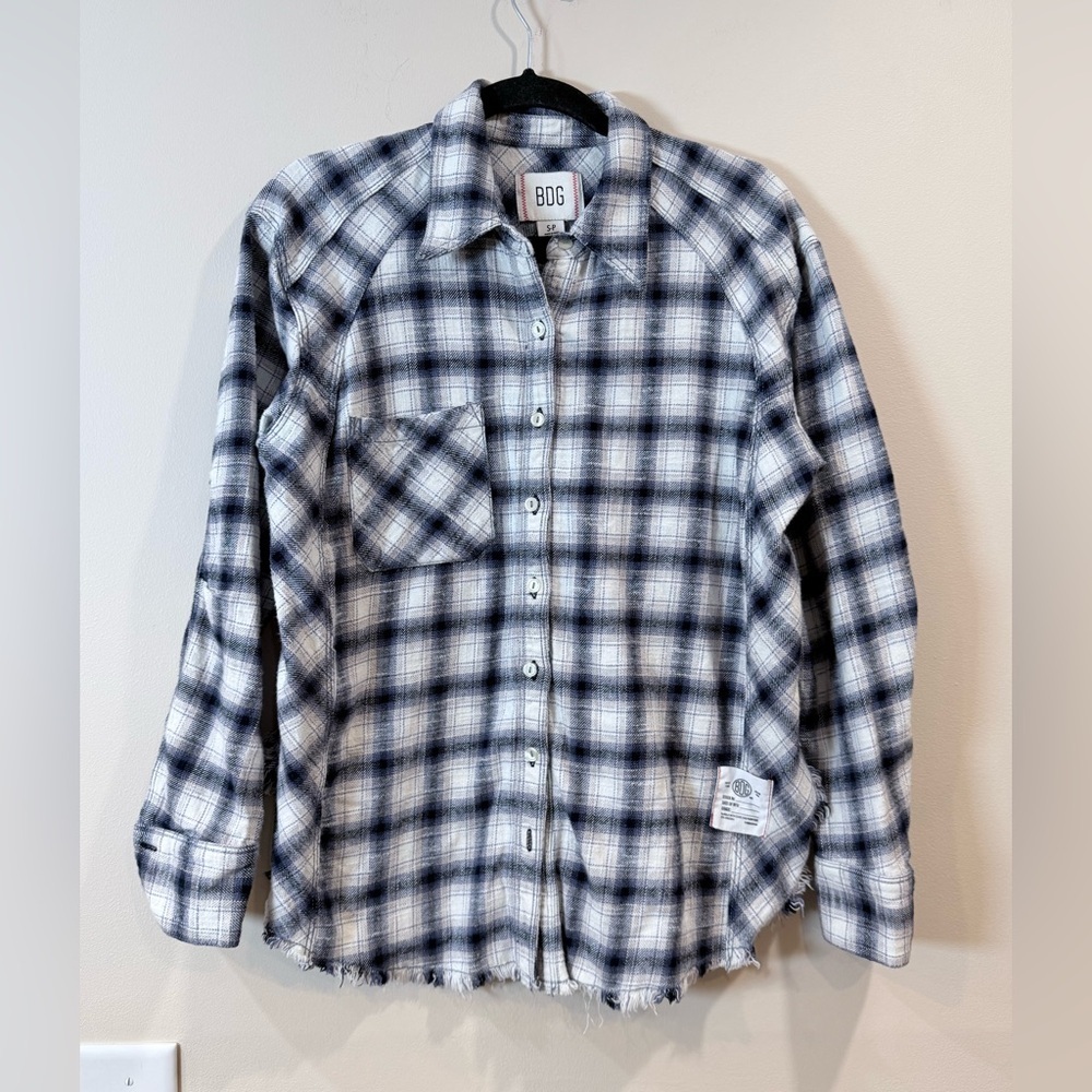 🔥BDG Blue and White Plaid Shirt Woman’s Size S NWOT 🔥